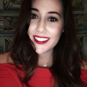 Meet your Posher, Lalainie